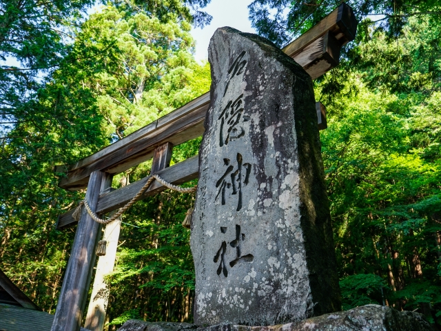 神秘的な空気を感じる戸隠神社