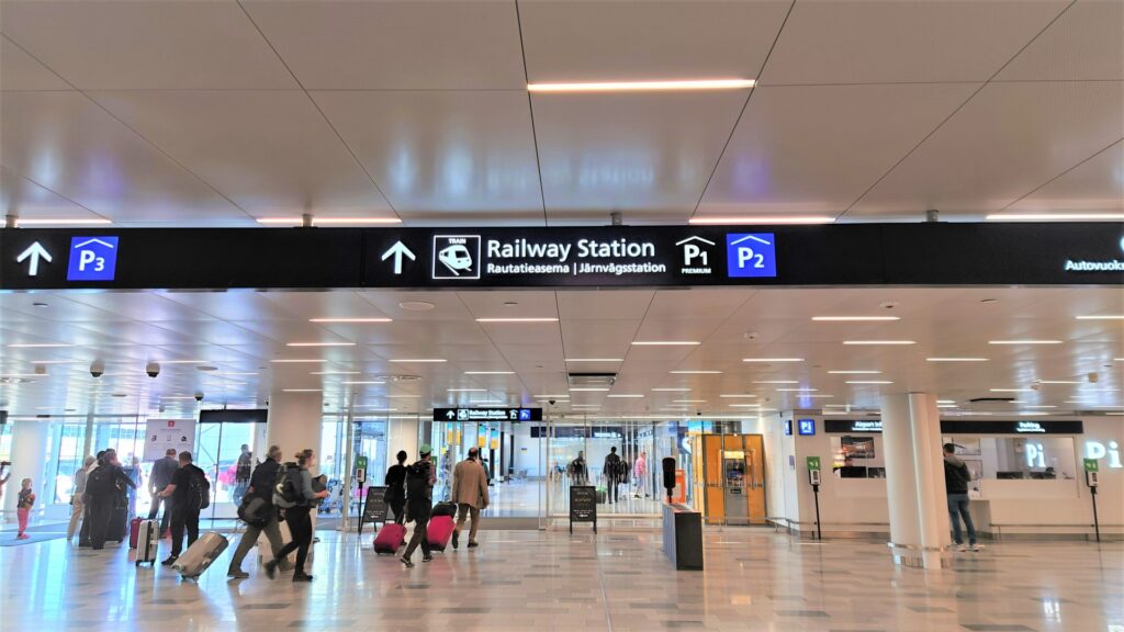 ヘルシンキ・フィンエアーでの乗り継ぎ体験