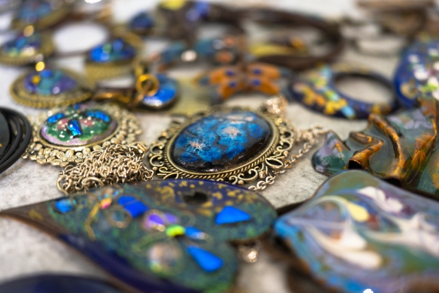 七宝焼きのアクセサリーイメージ画像