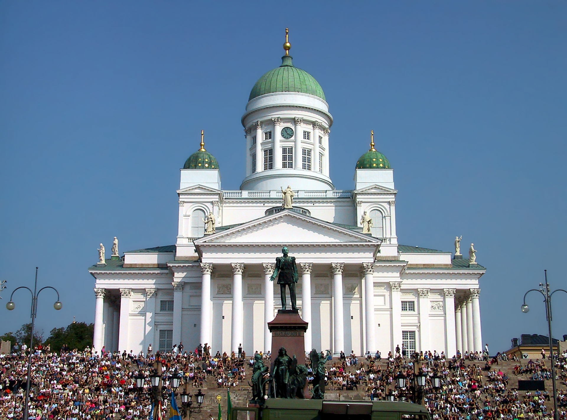 ヘルシンキの乗り継ぎ観光完全ガイド