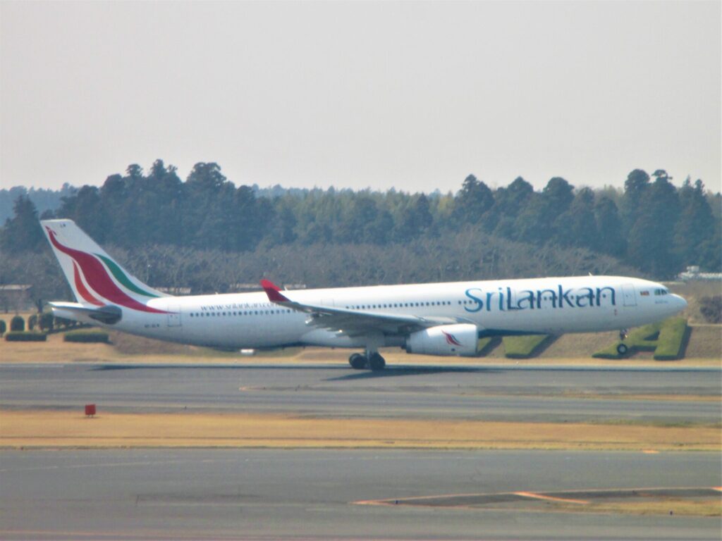 スリランカ空港でのタクシー利用