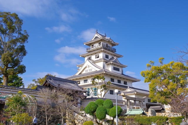 美しい瀬戸内海の風景を一望できる今治城
