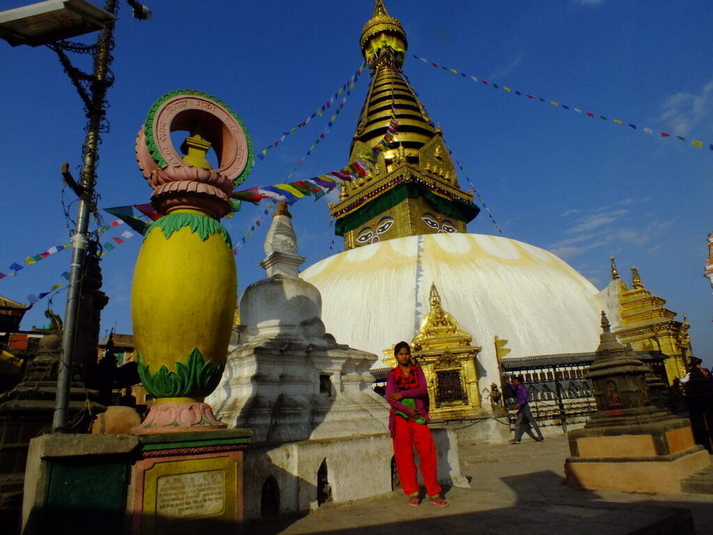 カトマンズの西に位置するスワヤンブナート寺院