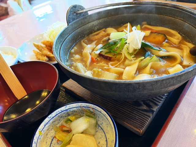 山梨に行ったら食べたい名物のほうとう