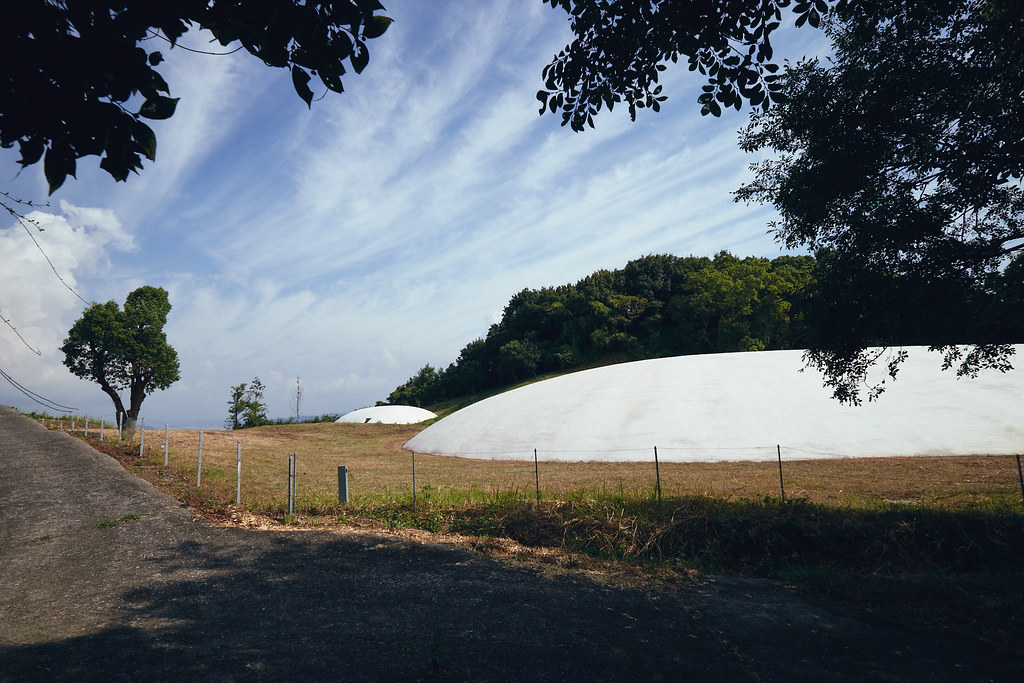 現代アートの作品が展示されている豊島美術館