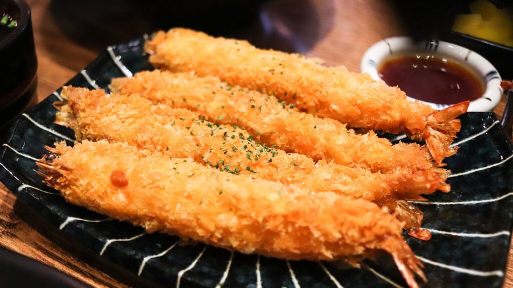 美味しそうなエビフライのイメージ