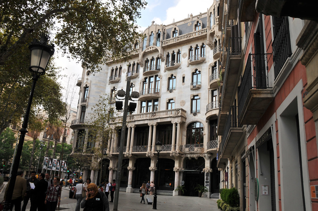 ホテル・カサ・フステル 　スペイン