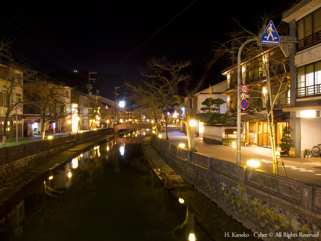 Beautiful 城崎温泉 観光 ガイド Picture in 4K Beautiful 城崎温泉 観光 ガイド Picture in 4K