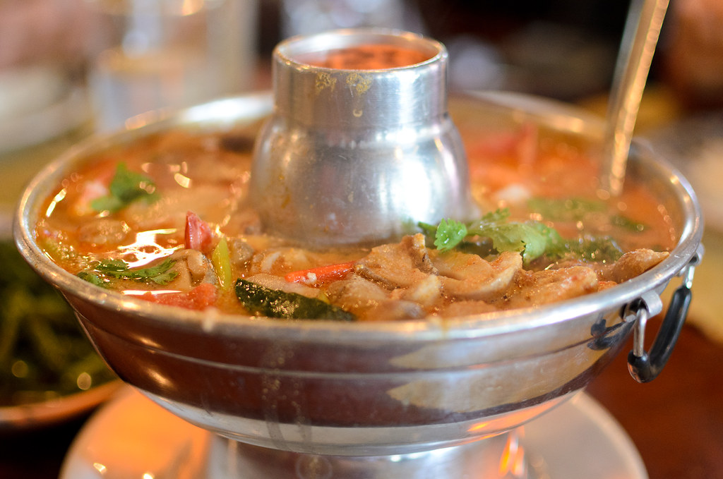 タイの家庭料理が味わえる「バーン・クン・メー」