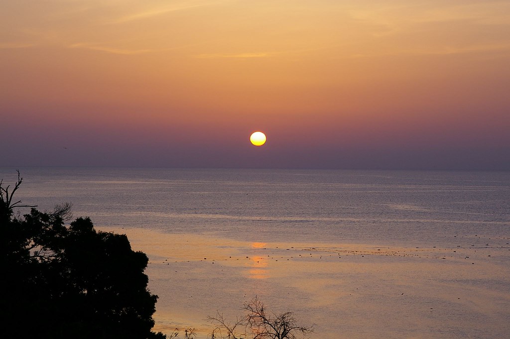 富山湾の夕焼け