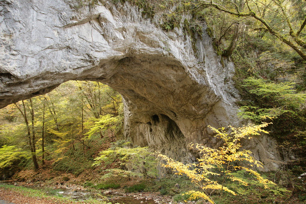 美しい渓谷の帝釈峡