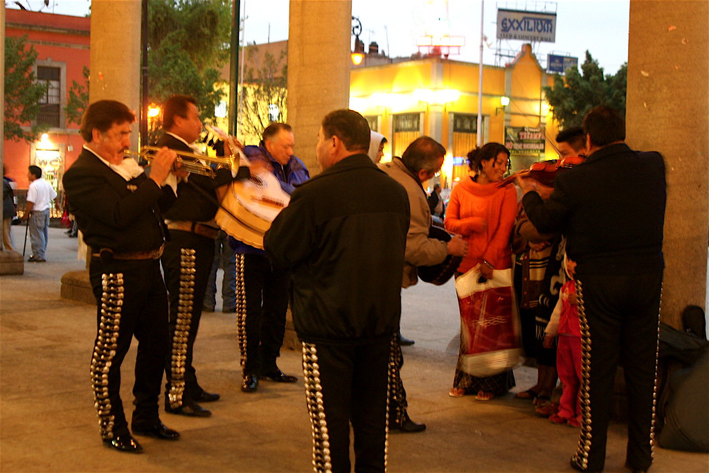 音楽と文化を感じることができる場所ガリバルディ広場