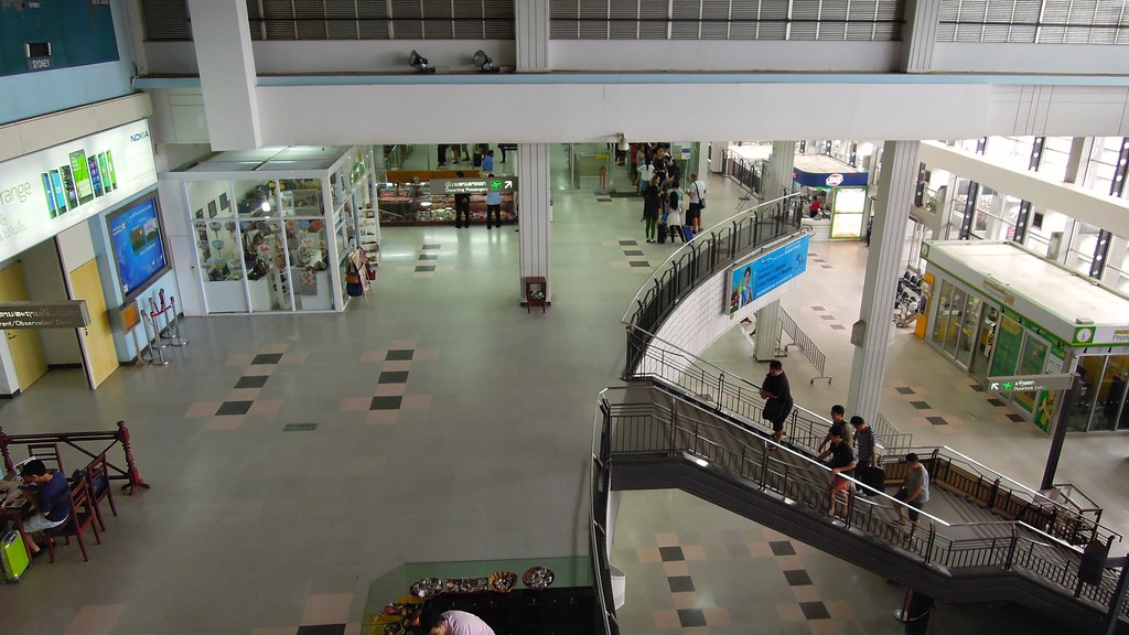 ラオスのワットタイ国際空港