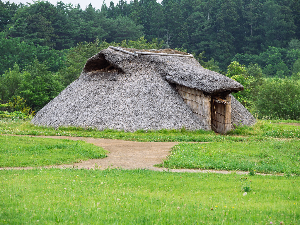 青森観光モデルコースの三内丸山遺跡