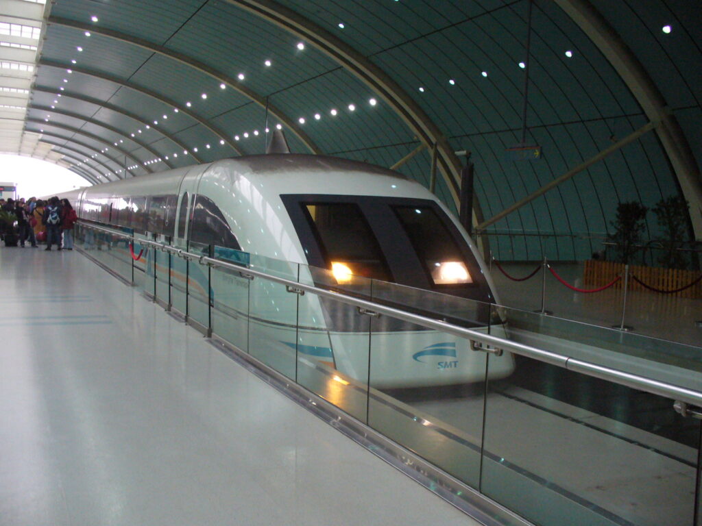 上海乗り継ぎ観光に便利なリニアモーターカーの利用方法