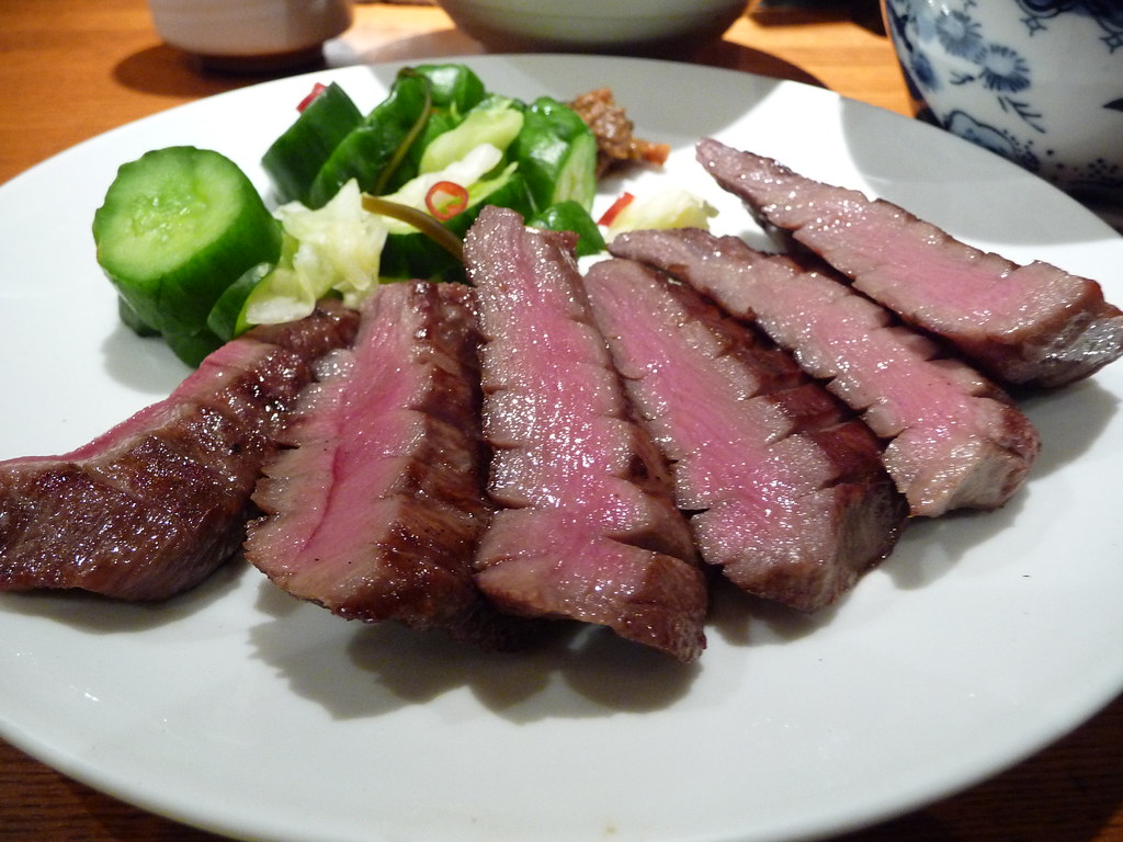 仙台のローカルフードの牛タン