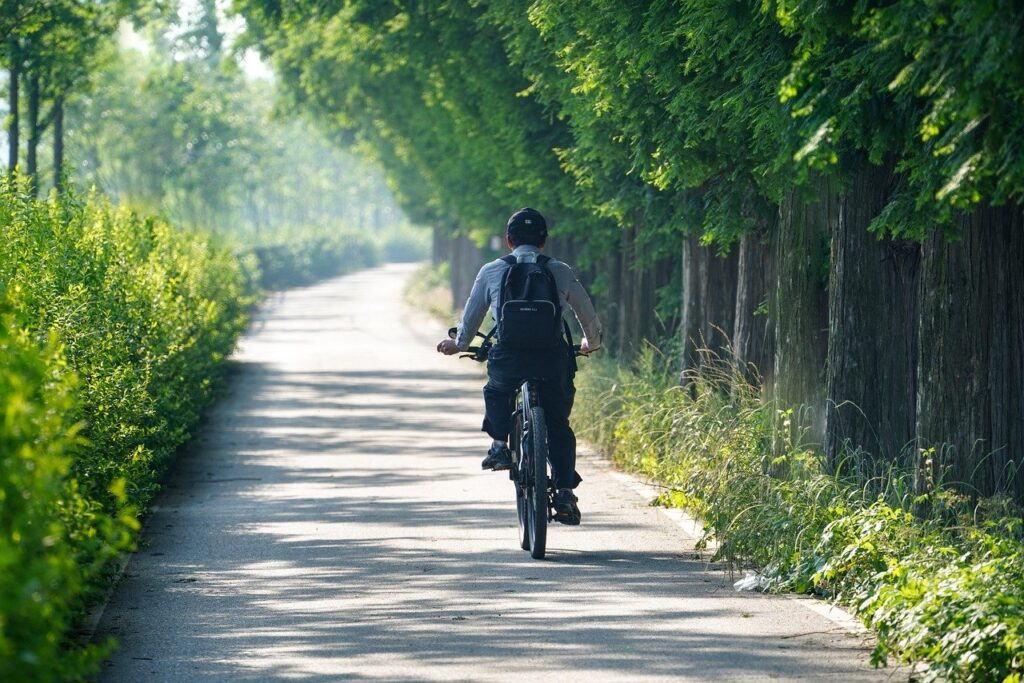 白川郷の美しい景色を自転車で巡るサイクルツアー