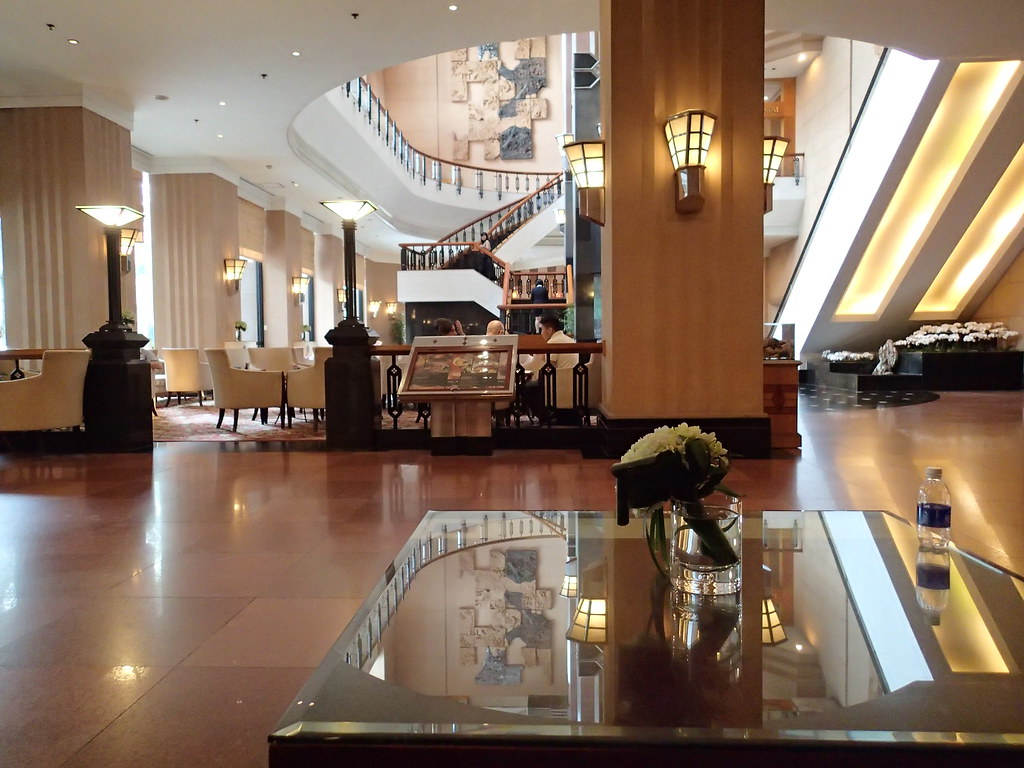 歴史的な魅力と現代的な快適さを兼ね備えたソフィテル・レジェンド・メトロポール・ハノイ