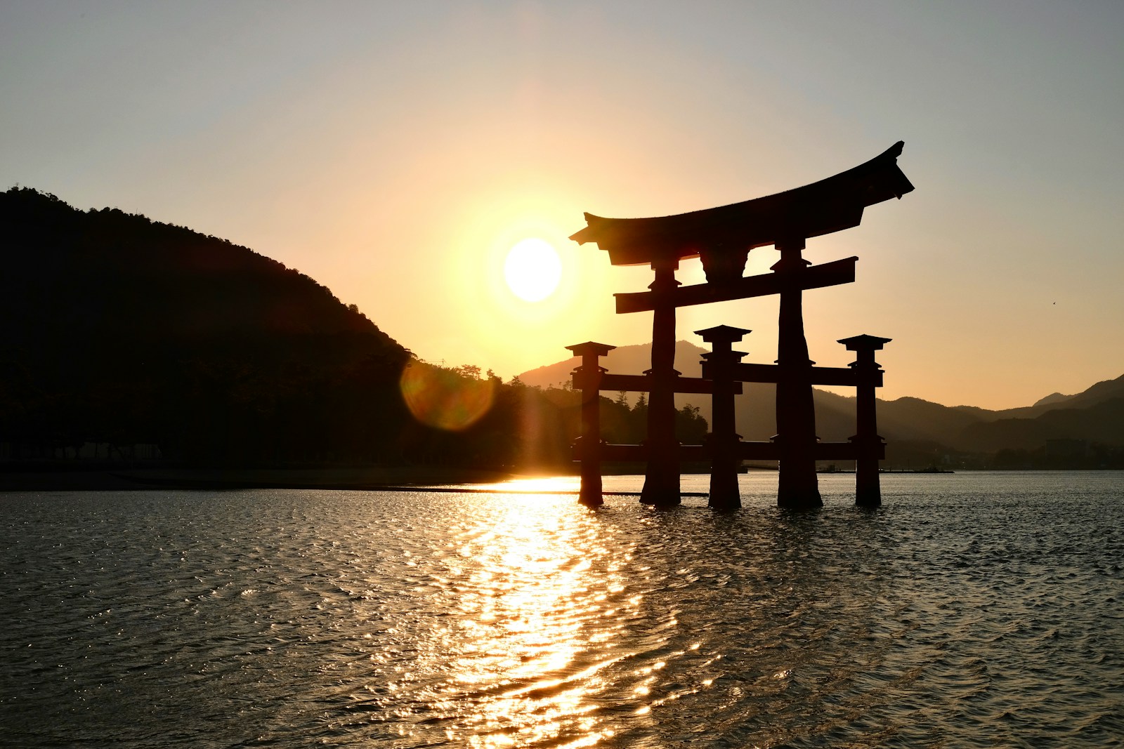 1泊2日の広島観光を車で巡るモデルコース