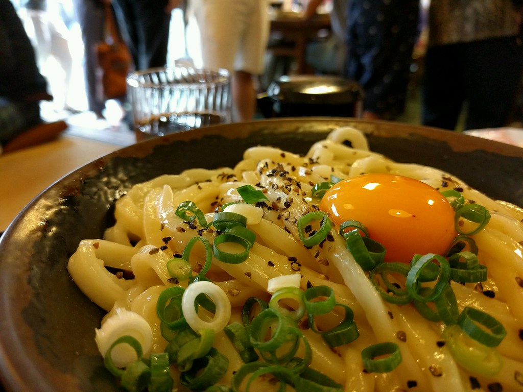 うどんバカ一代で讃岐うどんを楽しむ