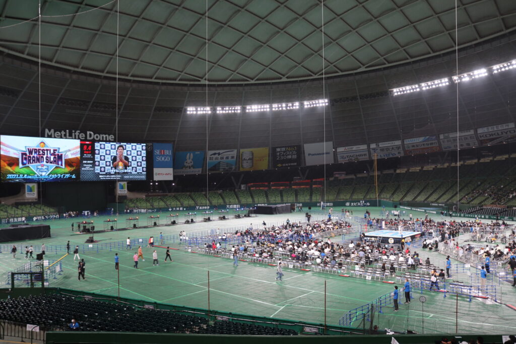 メットライフドームで行われたプロレス　埼玉県