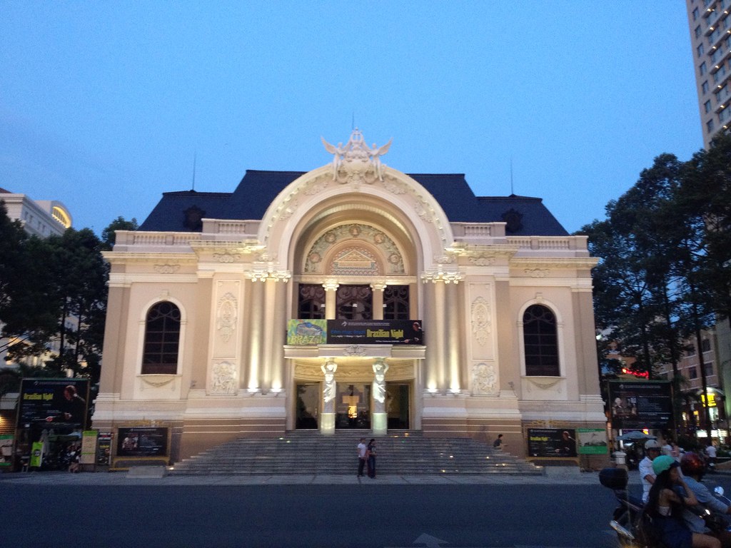 ホーチミンの歴史を感じられる観光スポット