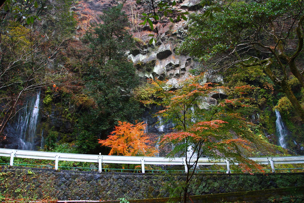 高千穂峡と紅葉