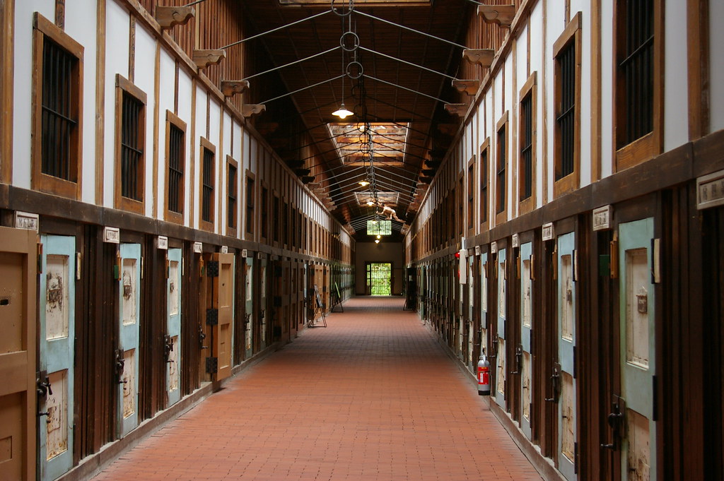 女満別観光で立ち寄りたい歴史スポット「博物館 網走監獄」