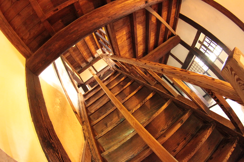 熊本城の内装を見学する