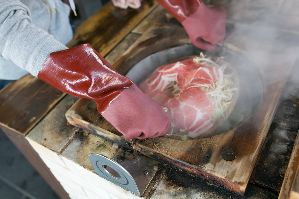 朝からおすすめの地獄蒸しを堪能