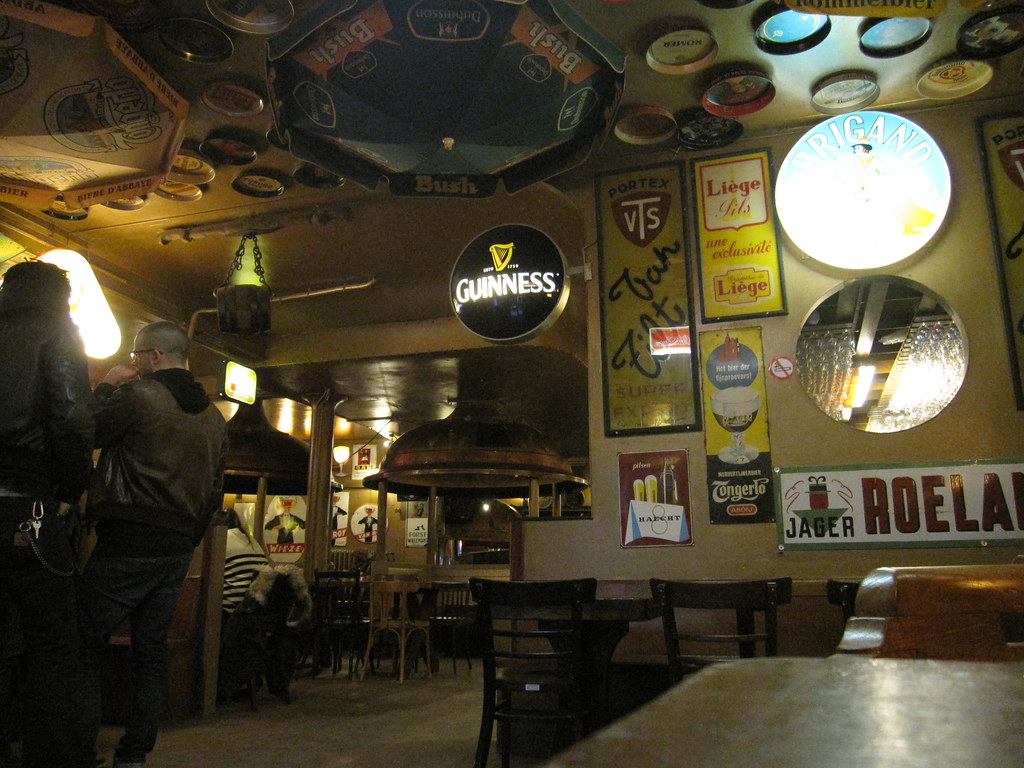 Delirium Caféで多様なビールを楽しむ