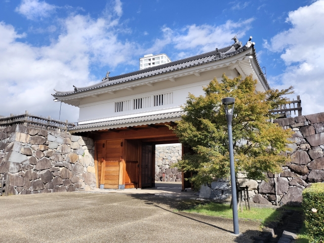 美しい庭園が魅力の甲府市歴史公園