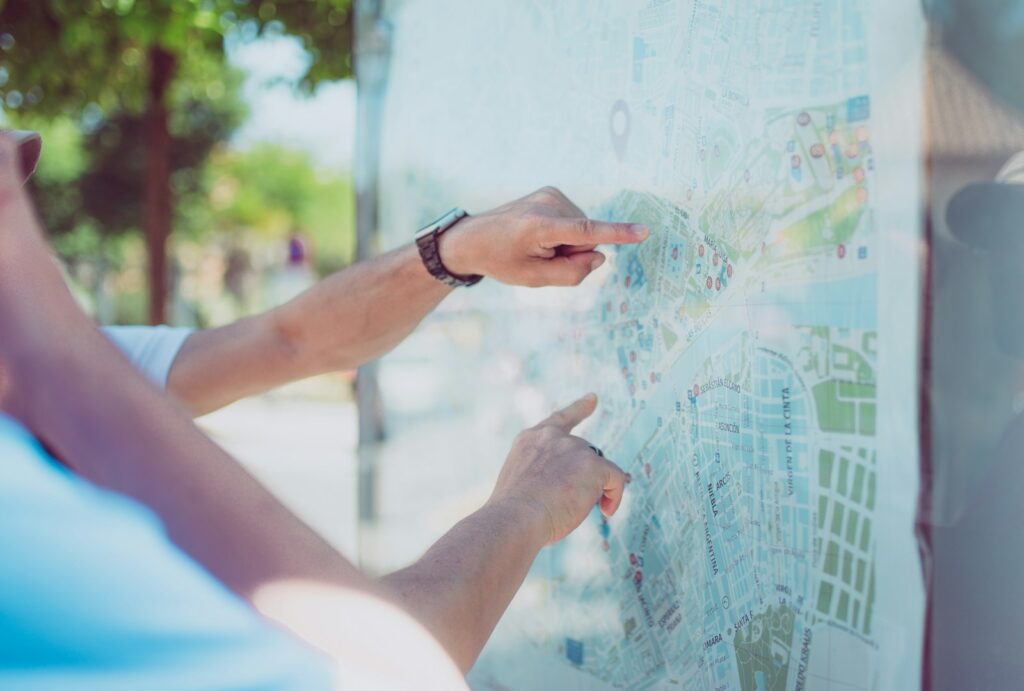 香川県の天空の鳥居への行き方は様々なコースがあります