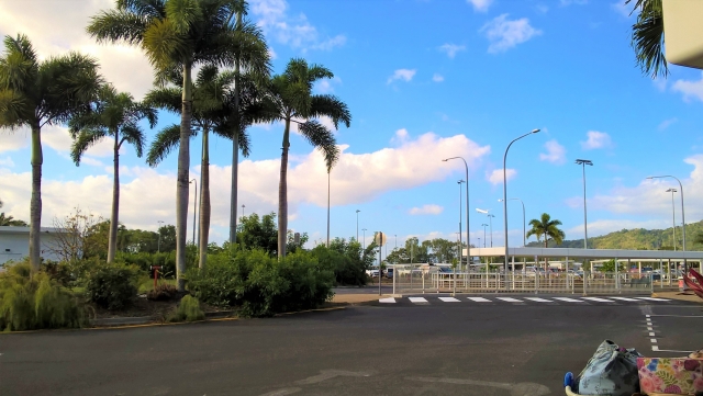 ケアンズ空港