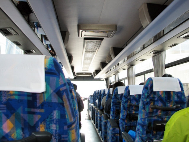 シャトルバスのイメージ図