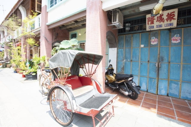 ペナン島を観光する人力車