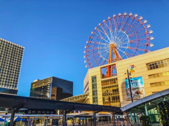 鹿児島中央駅前の風景