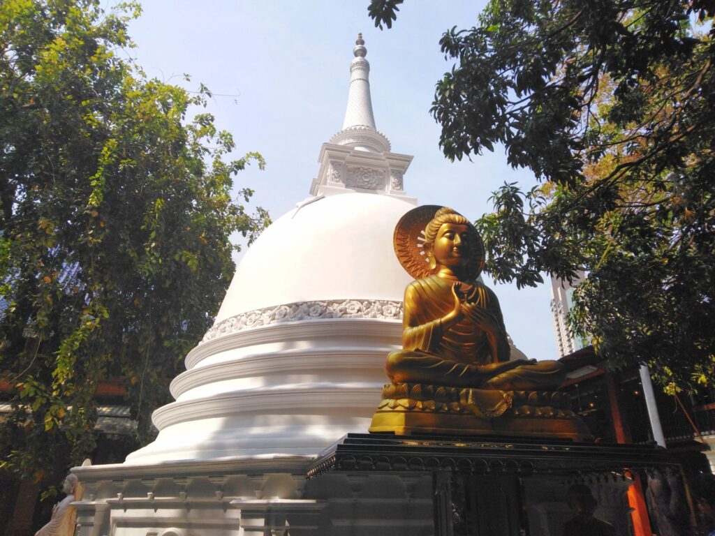コロンボ空港からのタクシーサービス