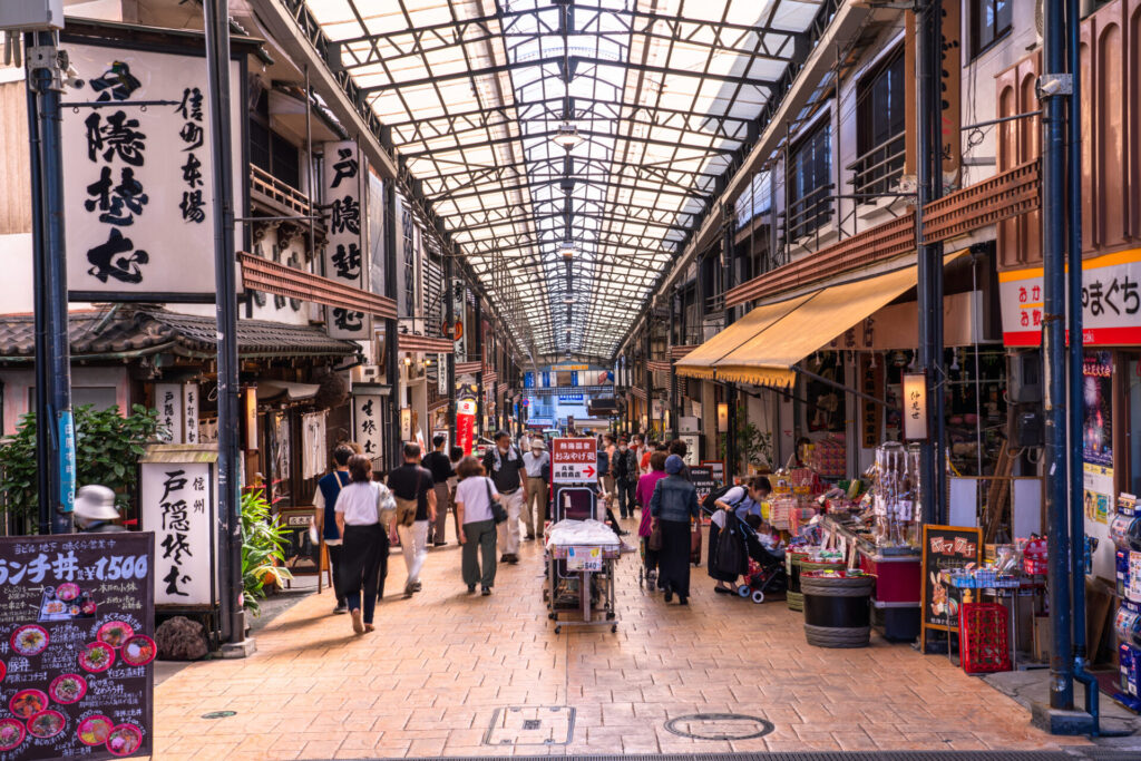 熱海駅仲見世通り