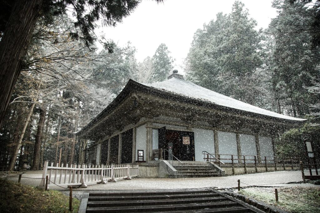 雪化粧の中尊寺　盛岡