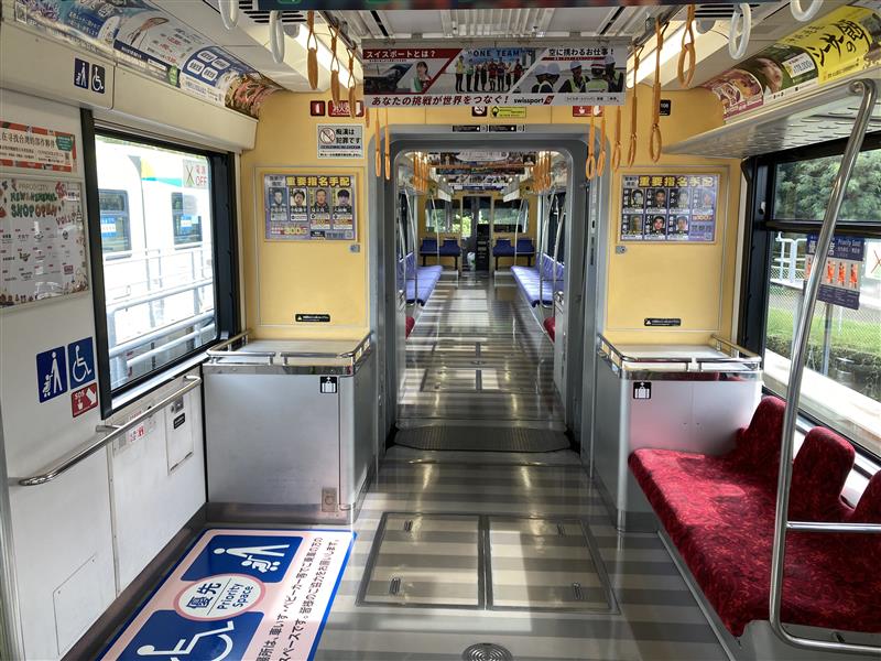 ゆいレールの車内の様子