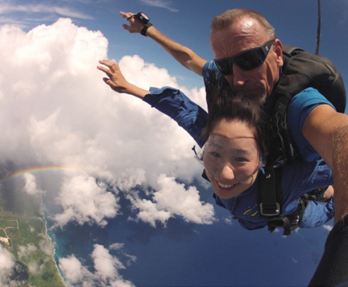 スカイダイビング