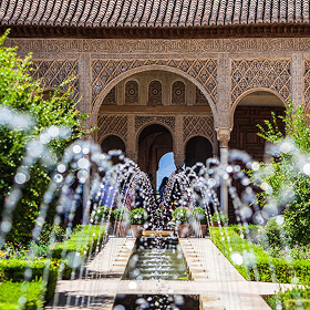 アンダルシア地方周遊ツアー マドリード＋グラナダ＋セビリア＋コルドバ