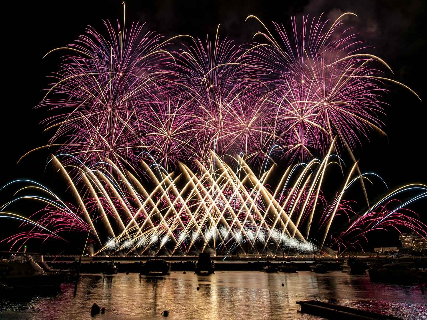 熱海海上花火大会