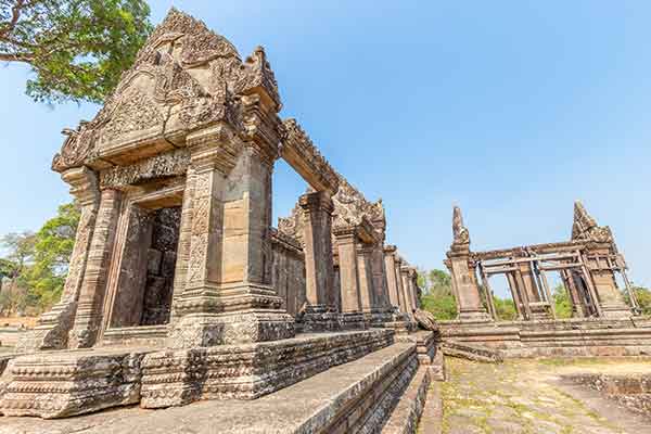 プレアヴィヒア寺院