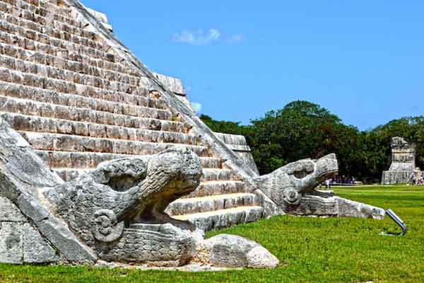 古代都市チチェン・イッツァ
