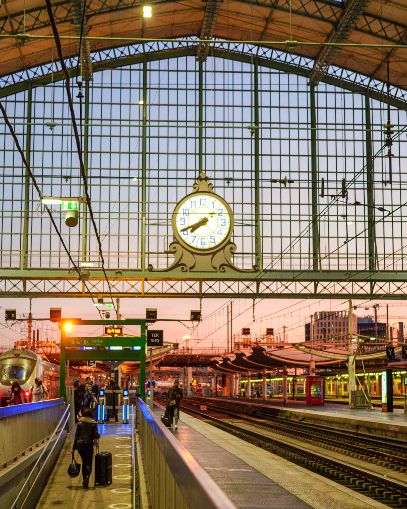 TGV モンパルナス⇔ボルドー・サン・ジャン