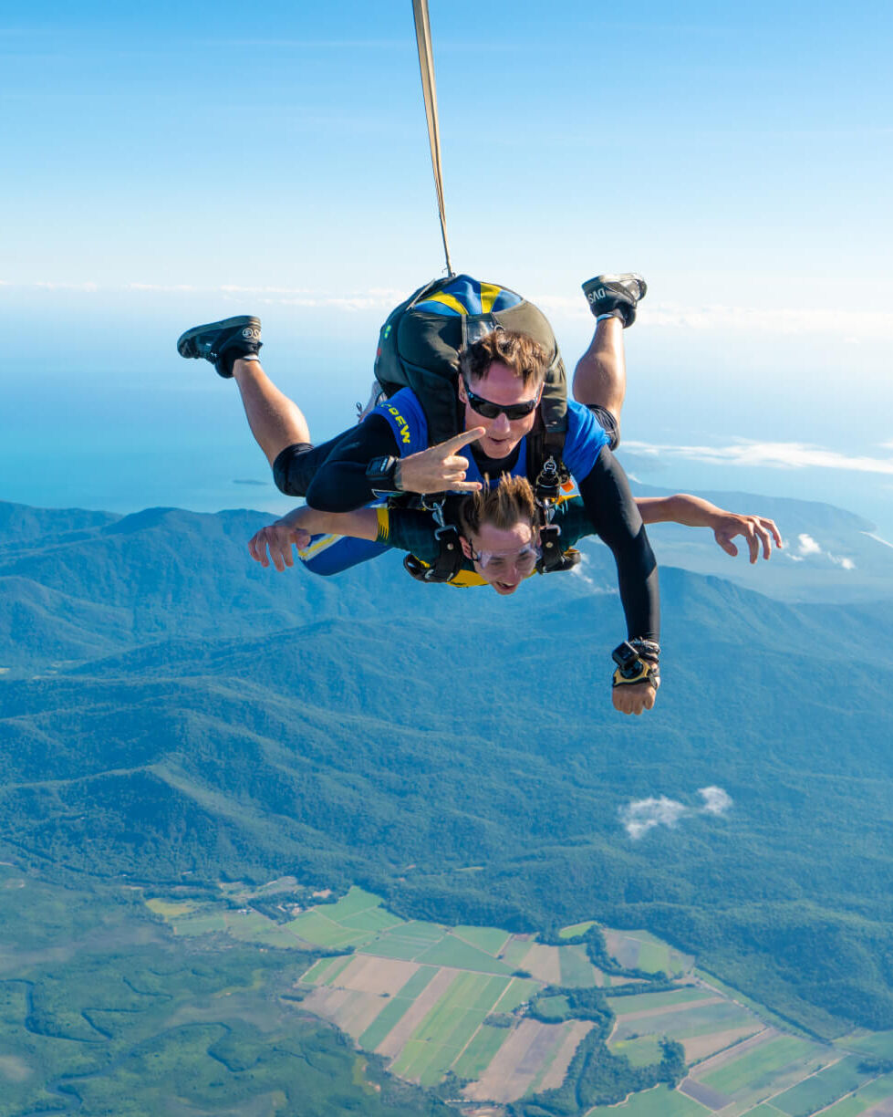 スカイダイビング